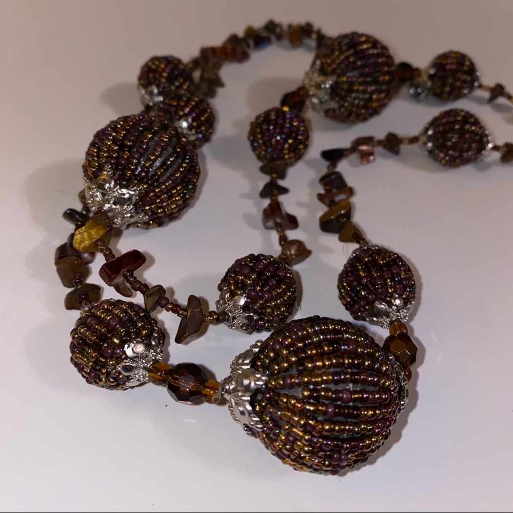 Beaded Bauble Necklace. 18 inches.